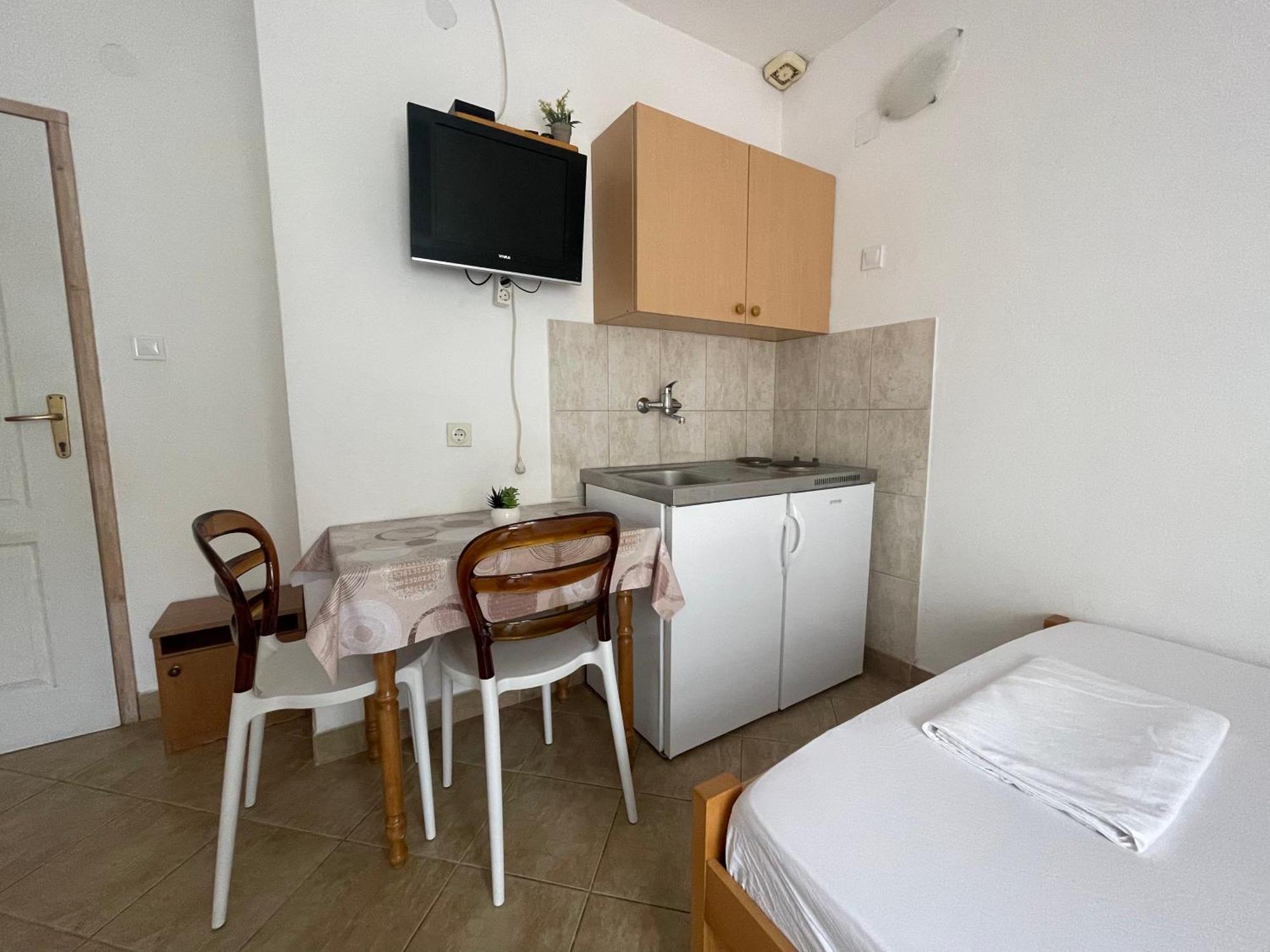 Apartmani Ivana Tivat Exterior foto